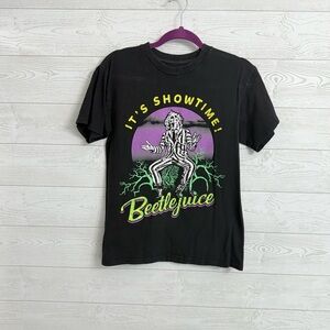 No Label women’s Black “Beetlejuice” Short Sleeve Tee Shirt. Size M